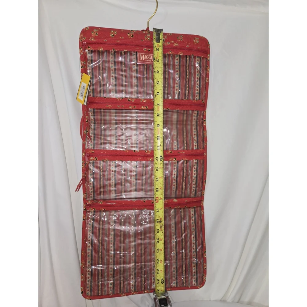 Vintage NWT MaggiB Hanging Travel Organizer Red Mosaic Quilted